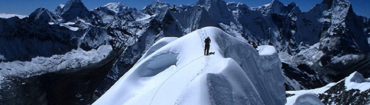 Chulu east climbing