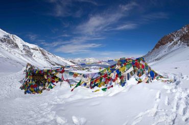 Everest three pass trekking